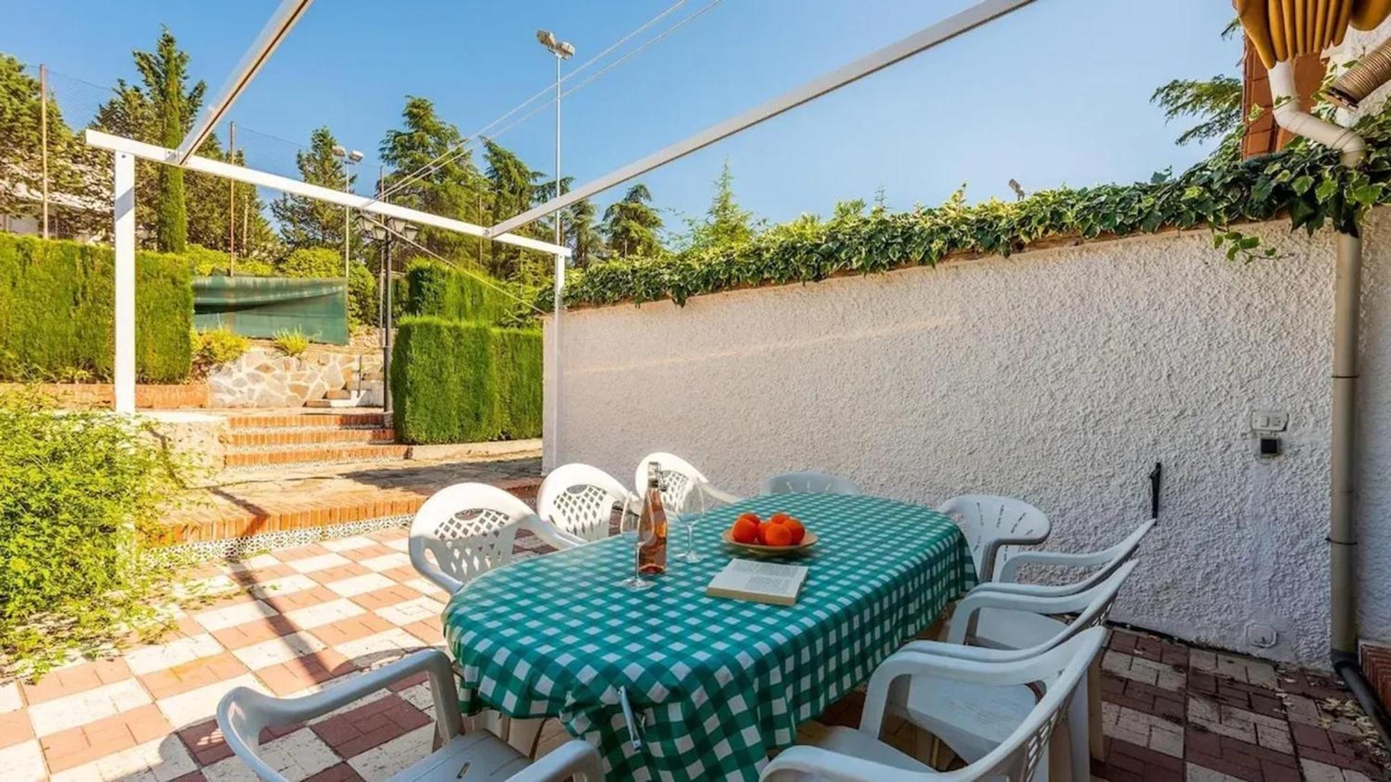 Spacious Villa With Private Pool In Monachil Kültér fotó