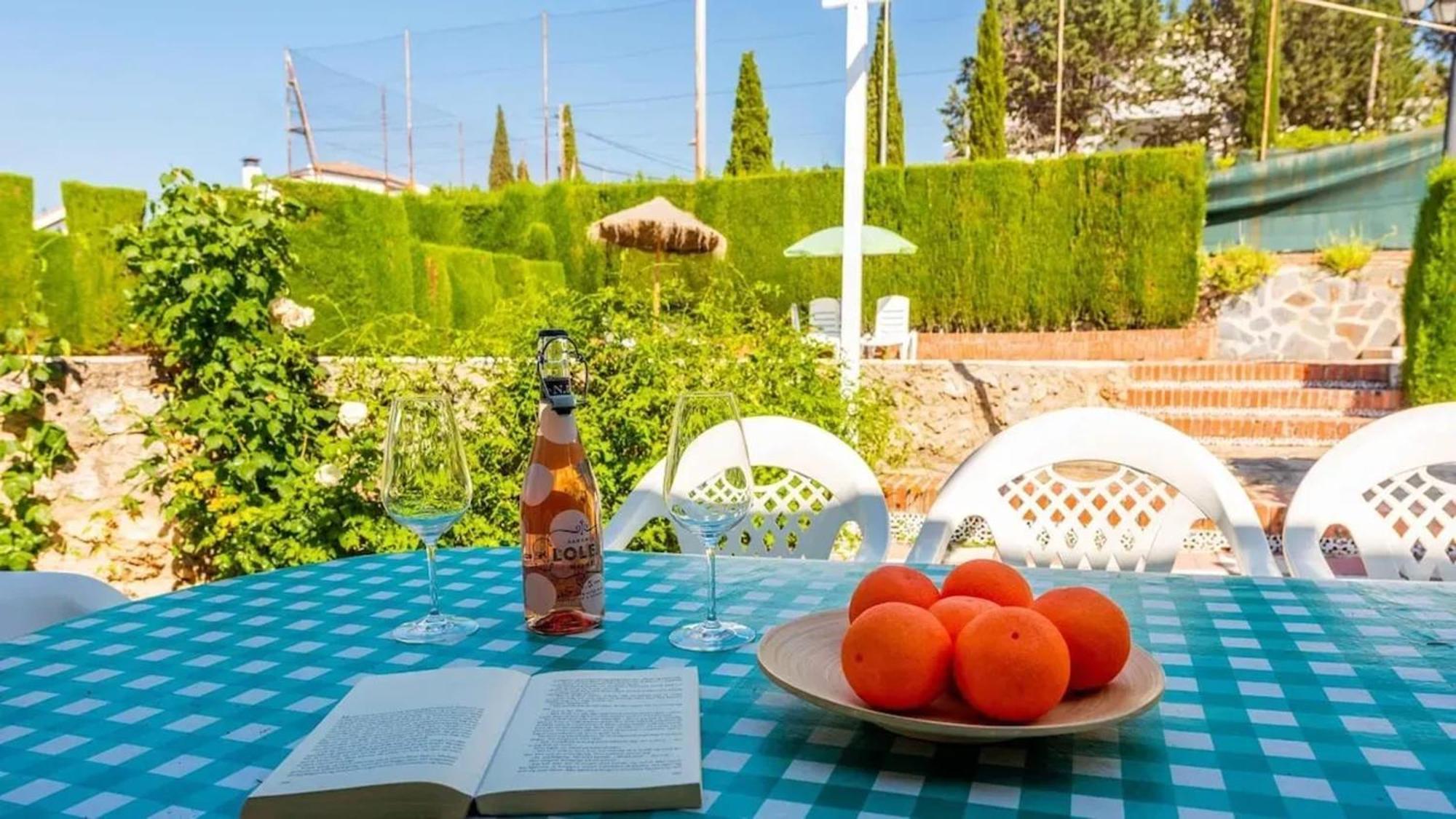 Spacious Villa With Private Pool In Monachil Kültér fotó